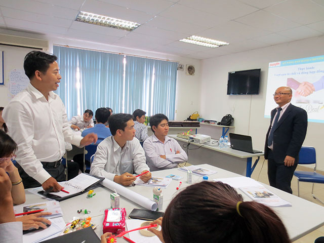 Kỹ năng bán hàng chuyên nghiệp - Sunjin (24 & 25.11.2014)